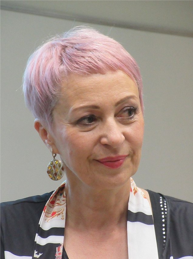 Jasna Horvat, portret